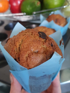 Una foto de Muffins de banana nuez y chips de chocolate