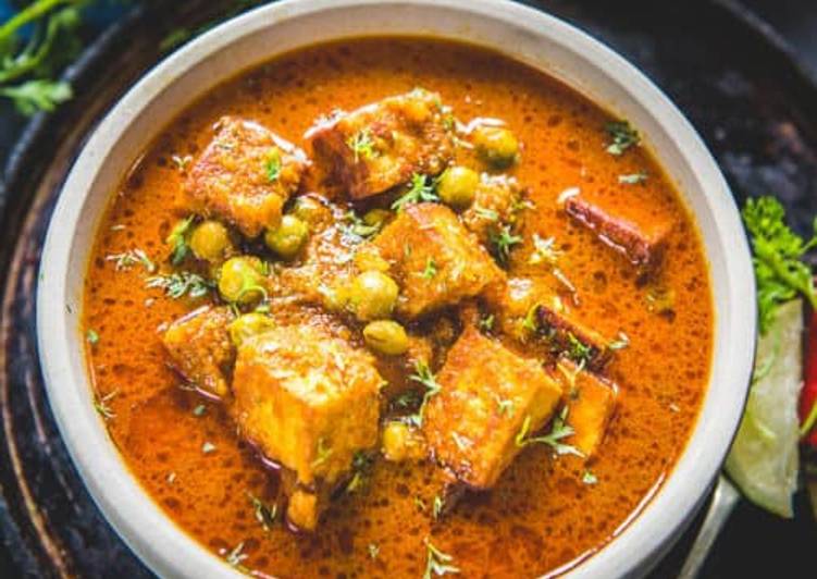 Recipe of Super Quick Homemade How to make Matar Paneer Recipe