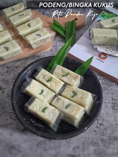 Foto resep Podeng/Bingka Kukus Roti Tawar Pandan Keju