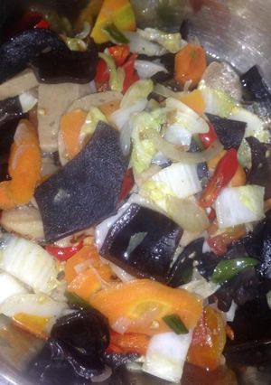 Foto resep Tumis jamur kuping + sayur