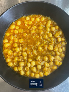 Una foto de Garbanzos al curry en olla gm