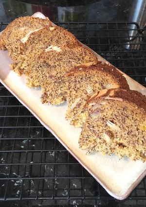 A picture of Easy Tasty Banana Bread.