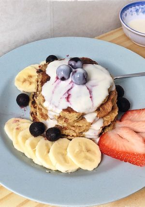 A picture of Banana Oat Pancakes (Eat Clean Breakfast).