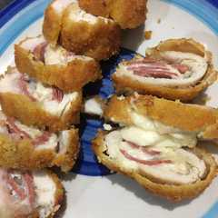 รูปของ Chicken cordonbleu mini