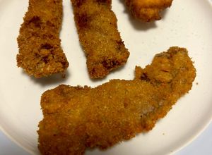 Foto di Straccetti di bavetta di manzo impanati fritti in olio di oliva