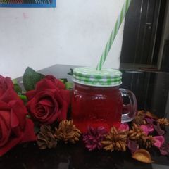 A picture of Rose sharbat.