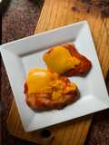 Matambrito de cerdo a la pizza con cheddar