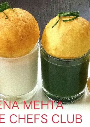 A picture of Panipuri Shots.
