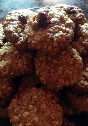 Una foto de Galletitas de avena con harina integral y pasas