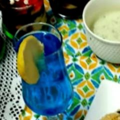 A picture of Blue moon drink.