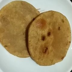 Aloo kachori A picture of Aloo kachori.