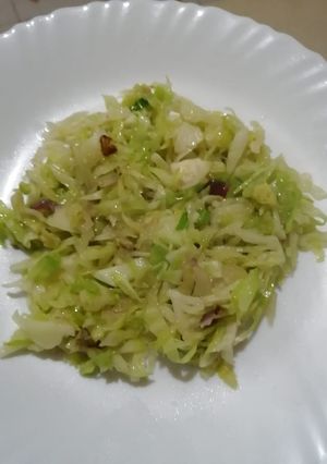 A picture of Crunchy cabbage.