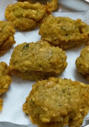 A picture of Moong Dal Vada.