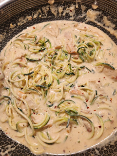 A picture of Creamy and Spicy Fettuccine Alfredo.