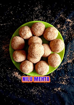 रसकदम (Raskadam recipe in Hindi) रेसिपी मुख्य फोटो