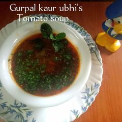 A picture of Tomato soup 🍅.