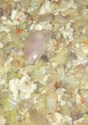 A picture of My egg souce.