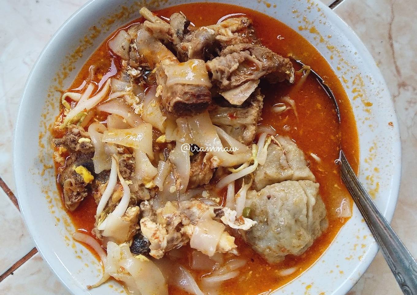 Seblak kuah spesial