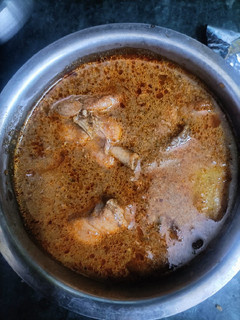 சிக்கன் குழம்பு(chicken curry recipe in tamil) செய்முறை முக்கிய புகைப்படம்