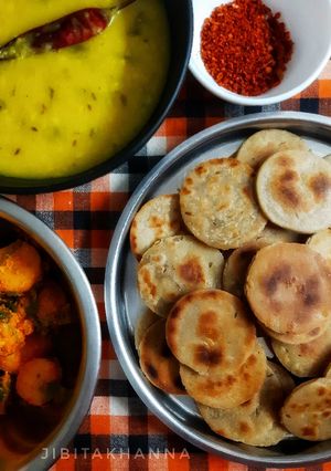 A picture of Crispy Bhakri.