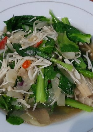 Foto resep Tumis keciwis dan jamur enoki