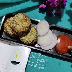 A picture of Raw banana and rajma cutlets.