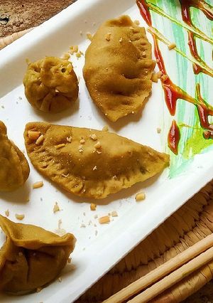 আমোমো (aamomo recipe in Bengali) রেসিপির প্রধান ছবি