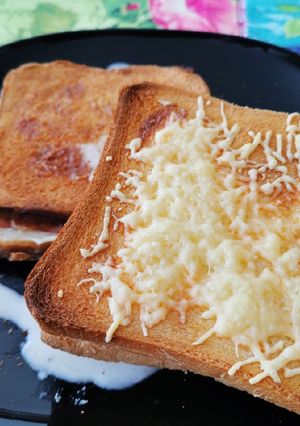 Une photo de Le croque tellement riche qu'on aimerait l'avoir comme ami