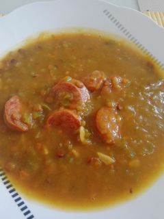 Una foto de Sopa de lentejas y chorizo