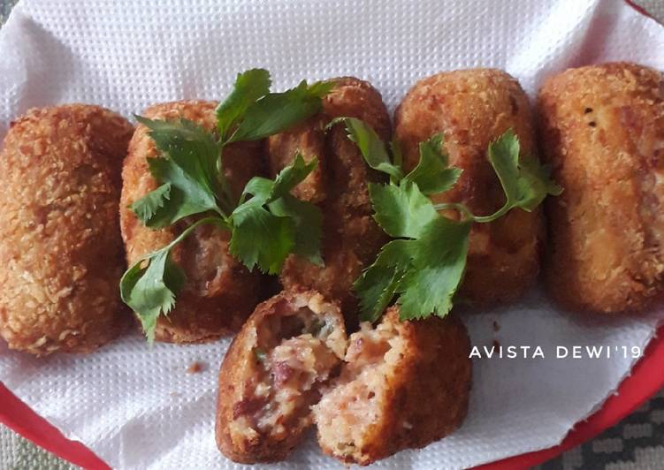 #153.🥔🥩🧀Kroket Daging Berkeju (Mozarella/Melting Cheese)