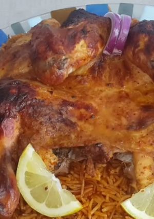 صورة لوصفة دجاج بمعجون الطماطم
