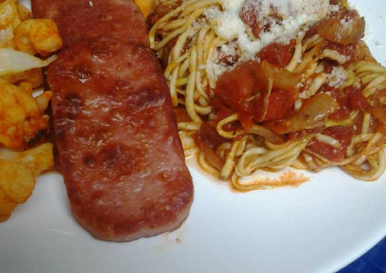 Zucchini spaghetti with hickory smoked spam
