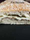 Stromboli de champiñones y mozzarella
