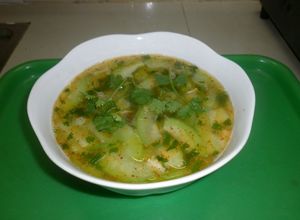 Hình của món tôm nấu canh bí đao.