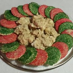 A picture of Amish Sugar Cookies .