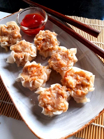 Langkah Gampang Menyiapkan Resep  Dimsum Ayam Udang Frozen yang Bisa Manjain Lidah, Sempurna