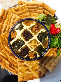 عکسی از دستور کشک و بادمجان