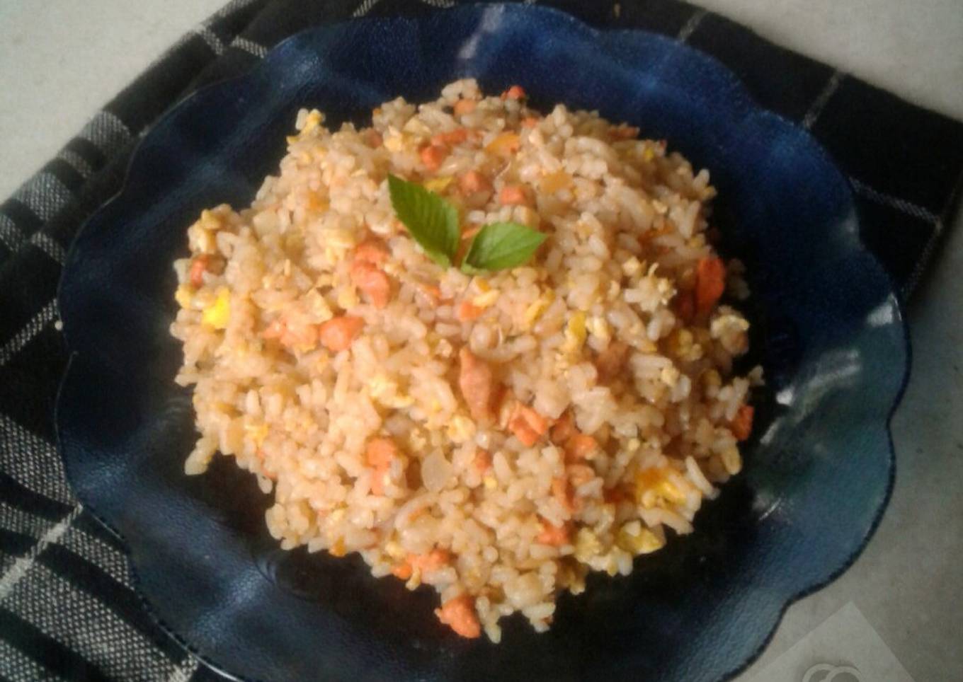 Nasi goreng saus bolognese