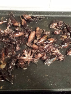 Una foto de Chipirones a la plancha con arroz
