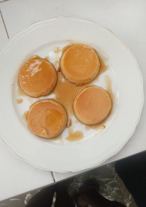 Una foto de Flan de Leche, huevo y vainilla