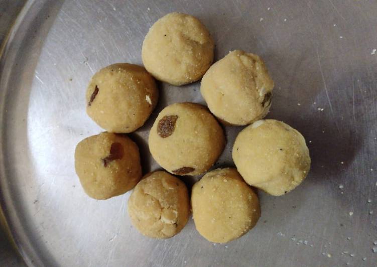 Easiest Way to Prepare Perfect Besan Suji ke Ladoo