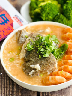 家常海鮮粥 的食譜成品照片