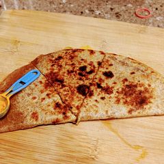 A picture of Turmeric-infused Veggie Quesadillas.