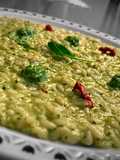 Risotto al pesto di rucola e pomodorini secchi 🌿 🍅