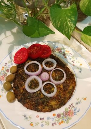 عکسی از دستور کوکوی خرفه با آرد ذرت