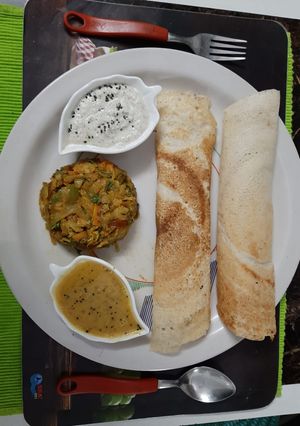 A picture of Vegetable Dosa.