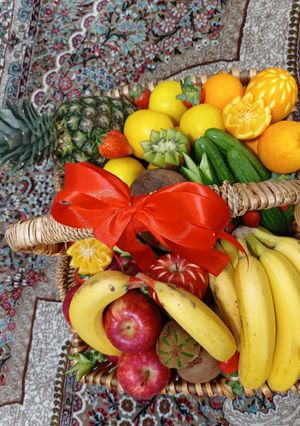 عکسی از دستور میوه آرایی شب یلدا