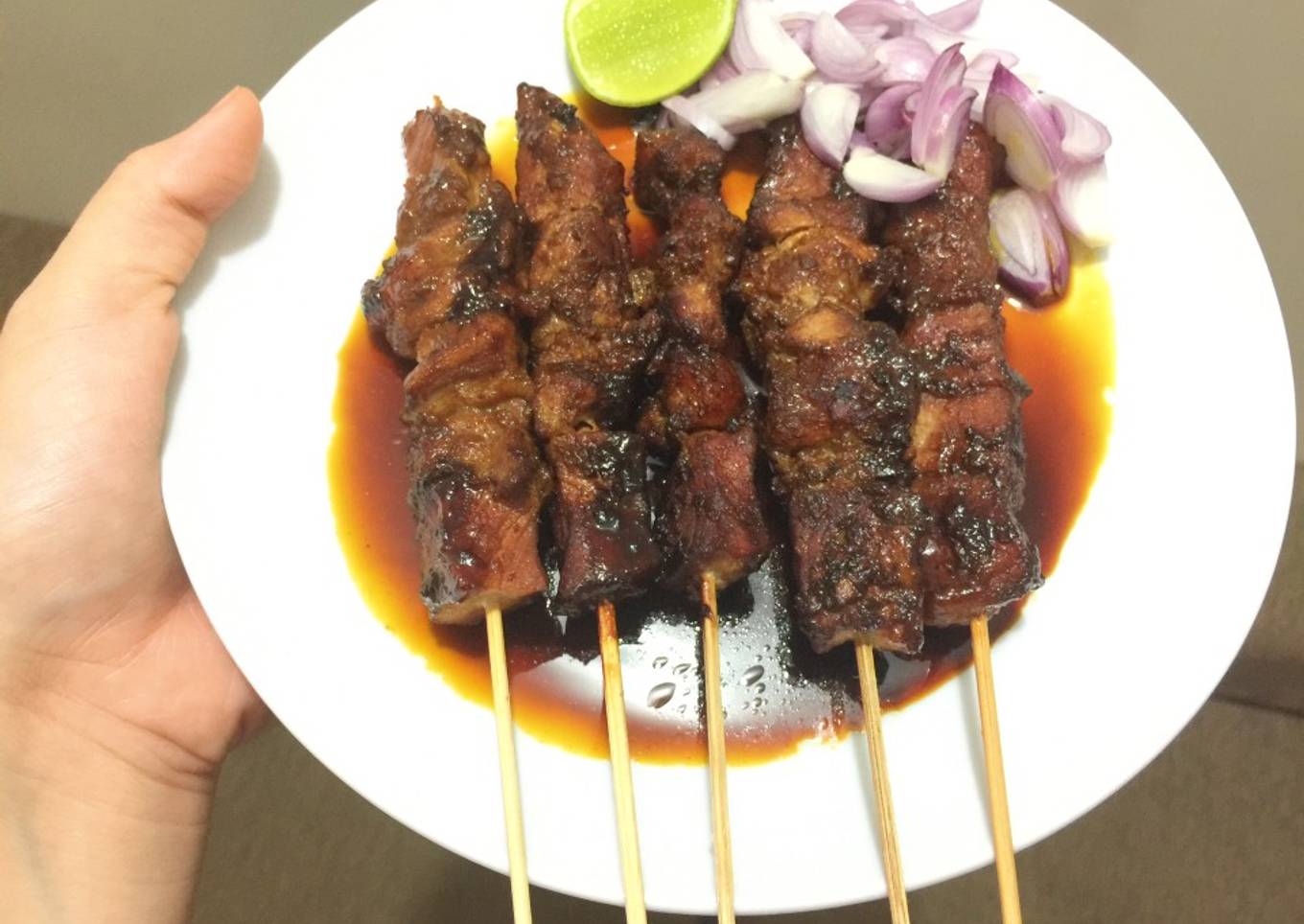 Sate babi manis/kecap