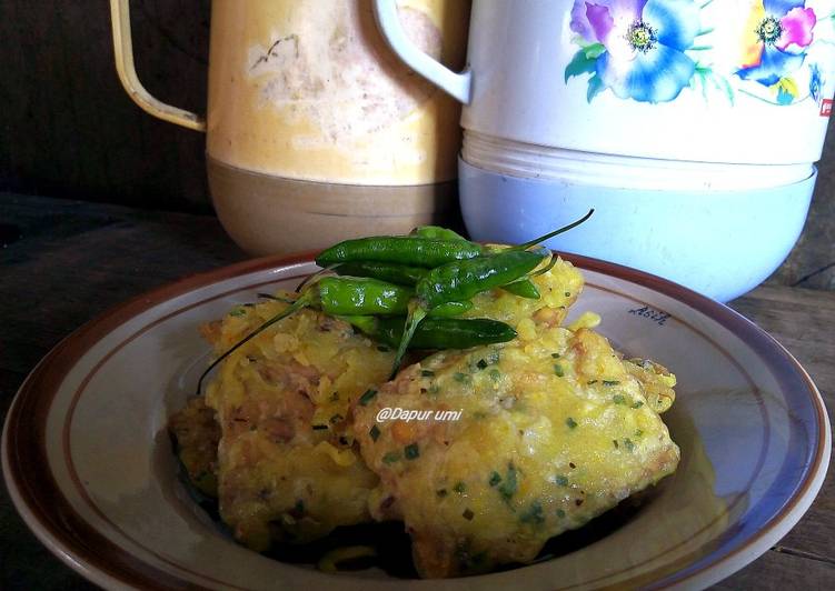 Tempe mendoan krispi diluar empuk didalam (tempe kemul)