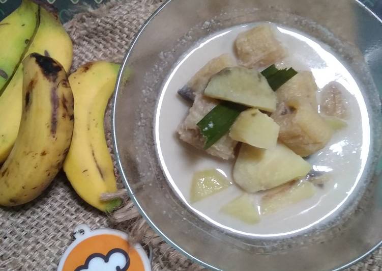 Kolak ubi pisang